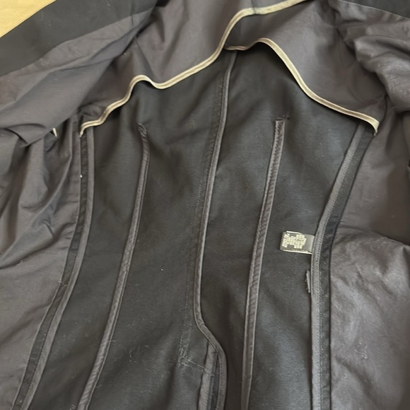 Banana Republic Classic Navy Blazer - Picture 8 of 11